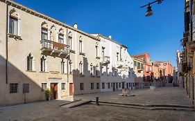 Residenza Venezia | Una Esperienze